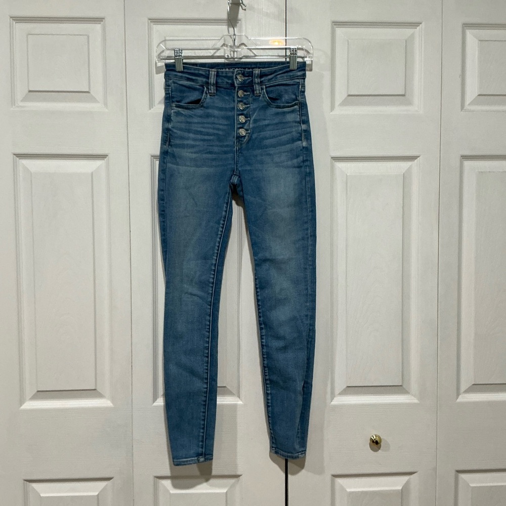 🤎 American Eagle Outfitters Super Hi Rise Jegging Button FlyBlue Denim Jeans - 2
